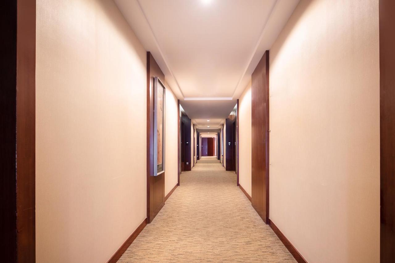 แอล.เจม โฮเต็ล Hotel เซินเจิ้น ภายนอก รูปภาพ